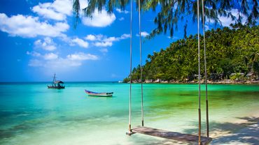 What is the perfect time to visit Koh Samui for a beach getaway?