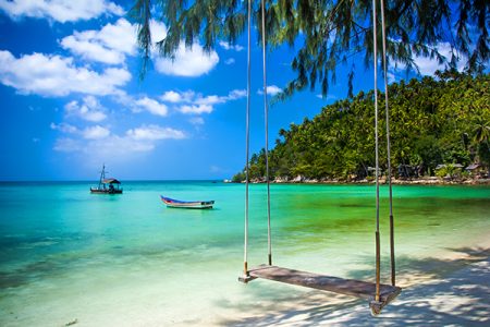 What is the perfect time to visit Koh Samui for a beach getaway?